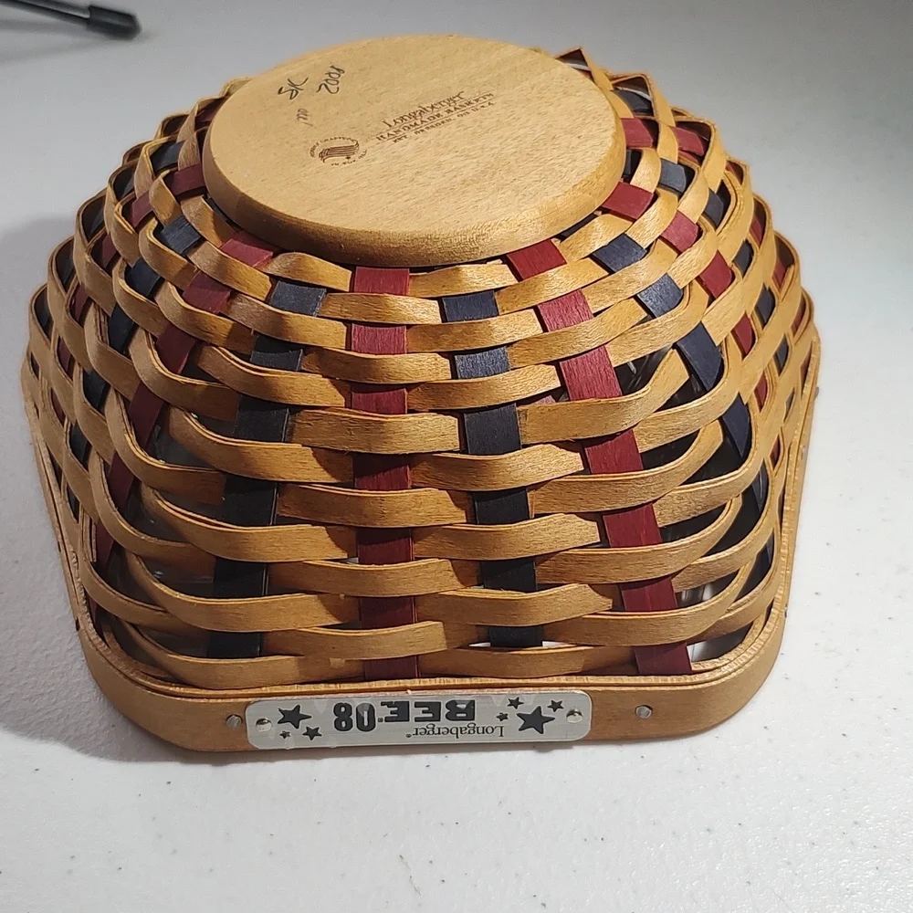 Longaberger Bee 2008 Basket & Protector